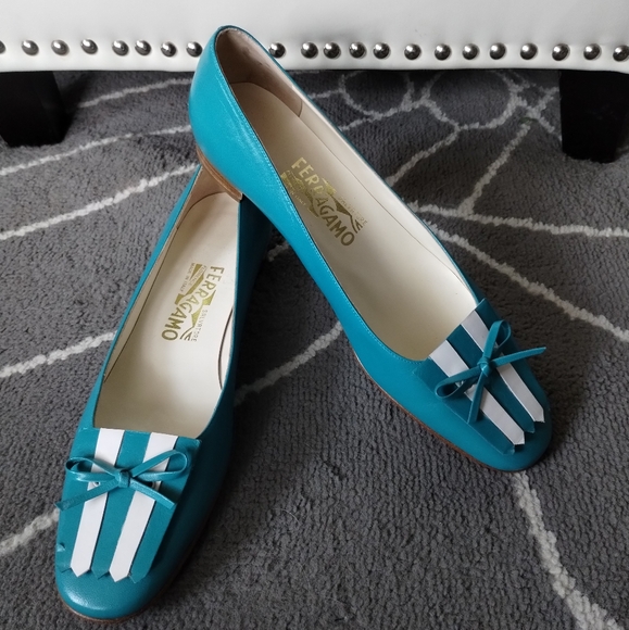 RARE!!! Salvatore Ferragamo Turqouise loafer NWOB - Picture 6 of 16